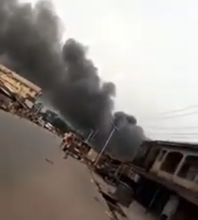 17094159-AE74-4053-8C04-36074B85606B