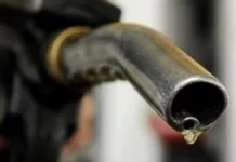 Petrol soars above N1,000/ltr as Tinubu okays 15% import tariff